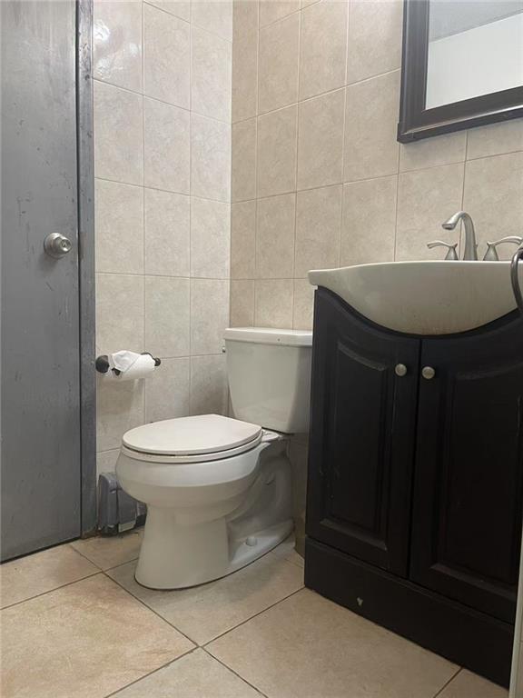 2718 Neptune Avenue, Brooklyn, New York image 12