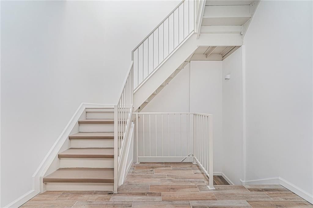 Photo of 1256 Bay Street, Staten Island, NY 10305 (MLS # 497152)