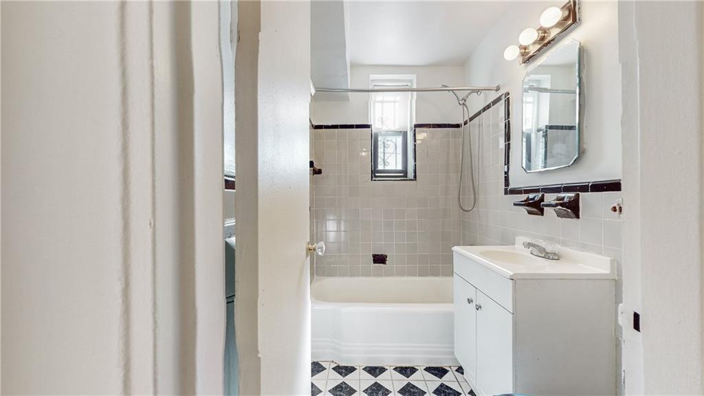 1877 East 12th Street #1G, Brooklyn, New York image 15
