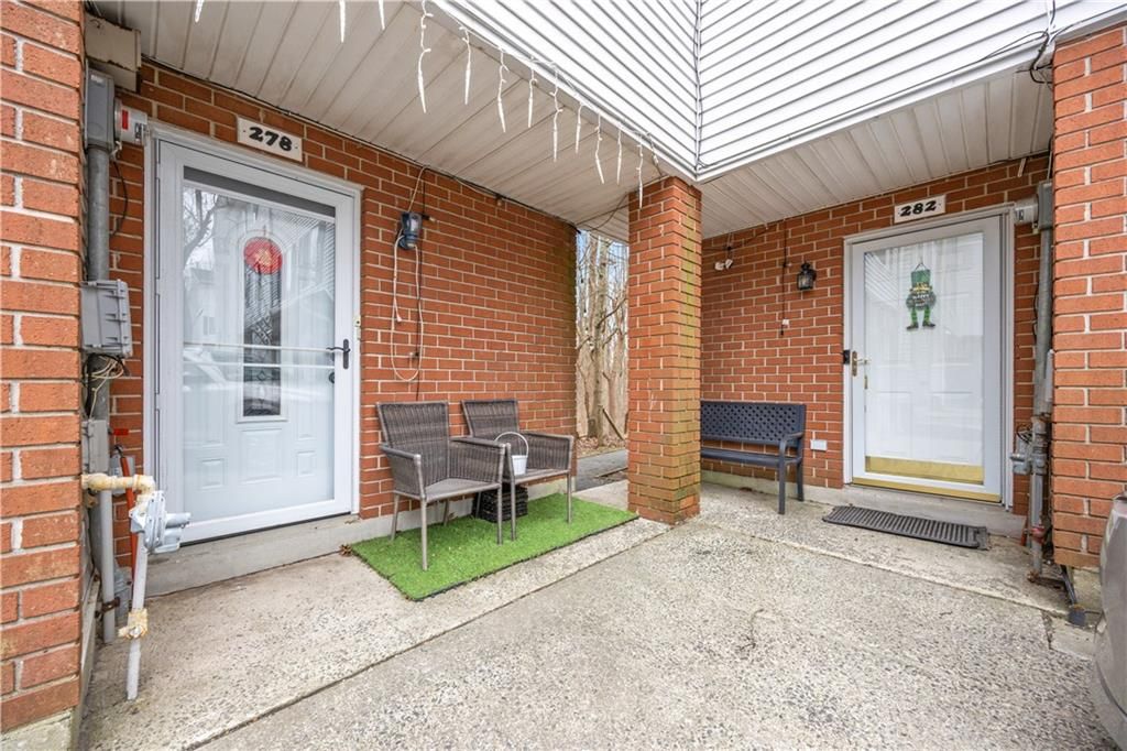 Photo of 278 Ilyssa Way, Staten Island, NY 10312 (MLS # 499814)