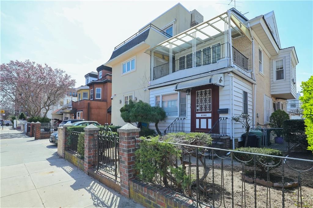 Photo of 2162 62nd Street, Brooklyn, NY 11204 (MLS # 490672)