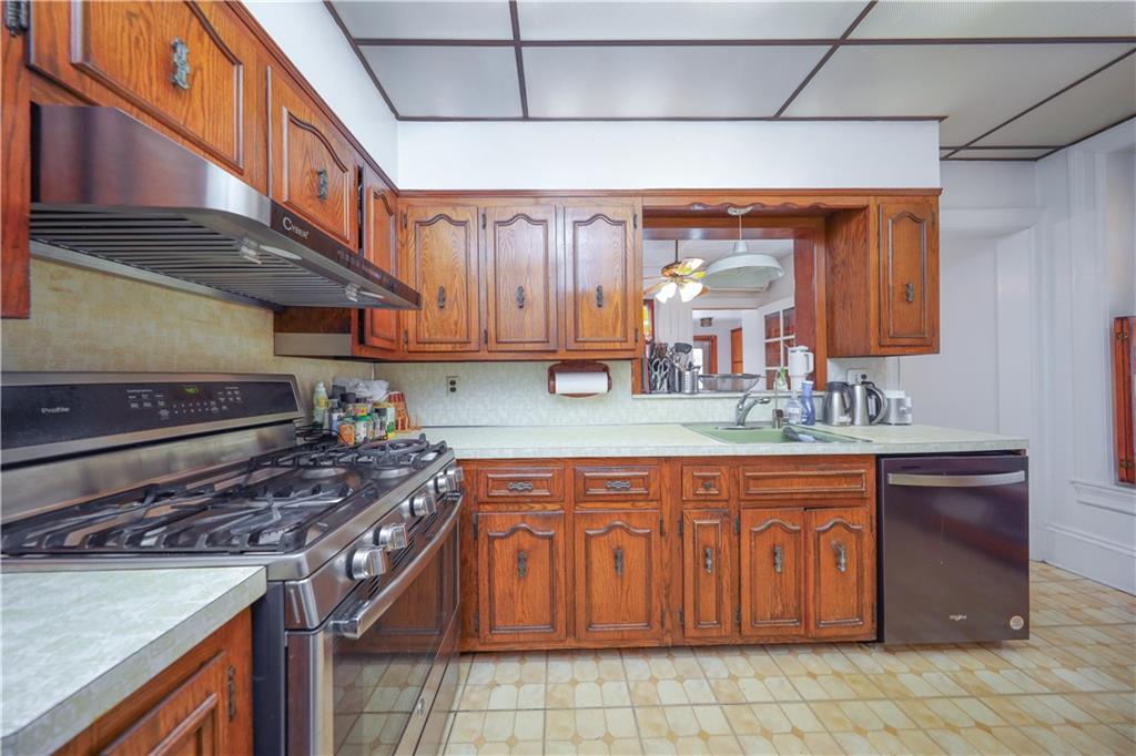 2162 62nd Street, Brooklyn, New York image 12