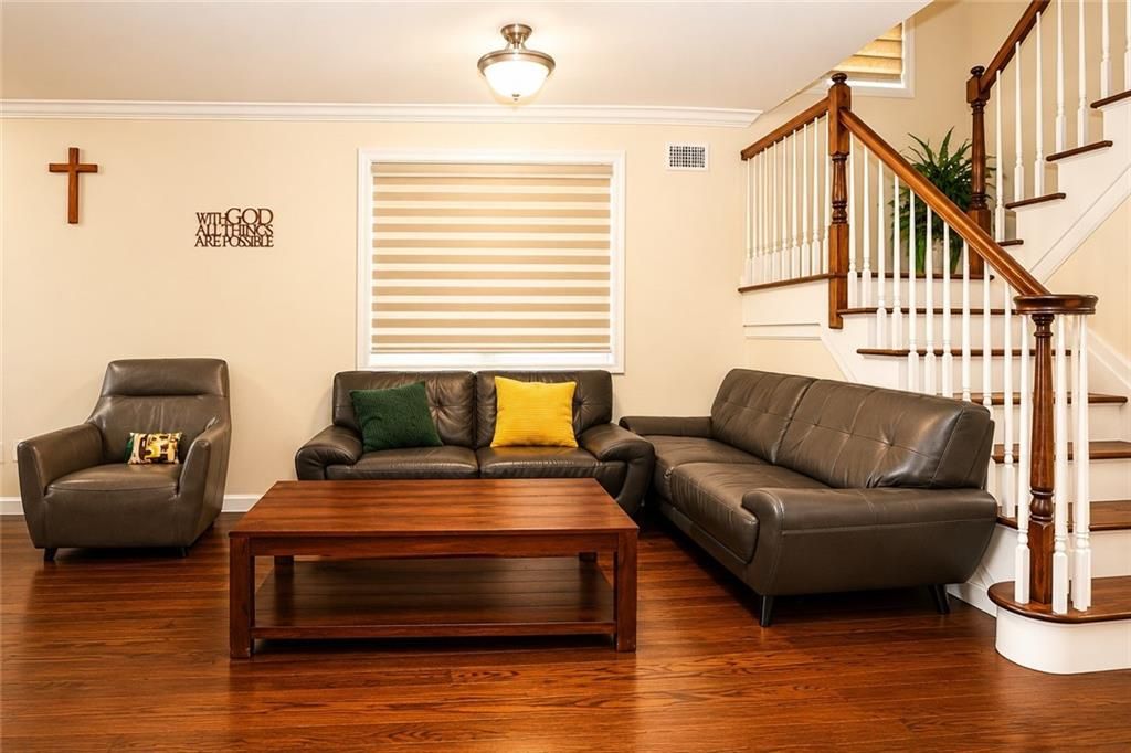 Photo of 23 Jade Court, Staten Island, NY 10309 (MLS # 501572)