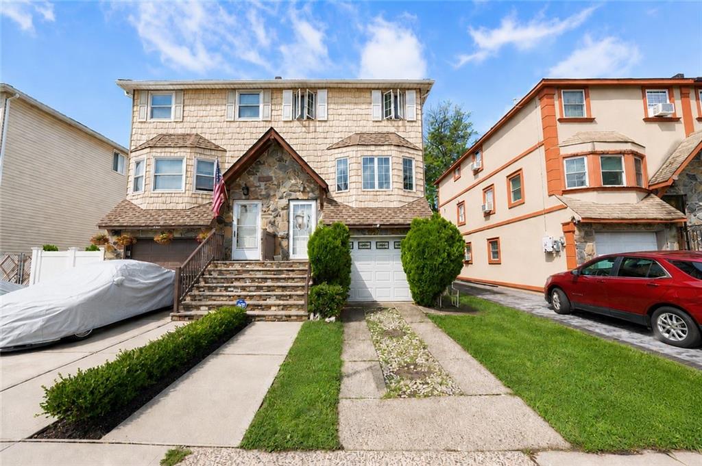 Photo of 126 Demopolis Avenue, Staten Island, NY 10308 (MLS # 503884)