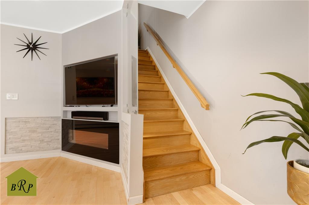 2038 Stuart Street, Brooklyn, New York image 17
