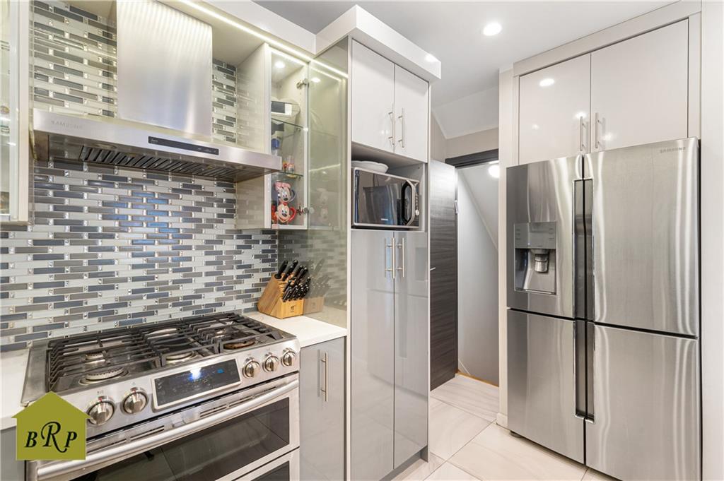 2038 Stuart Street, Brooklyn, New York image 15
