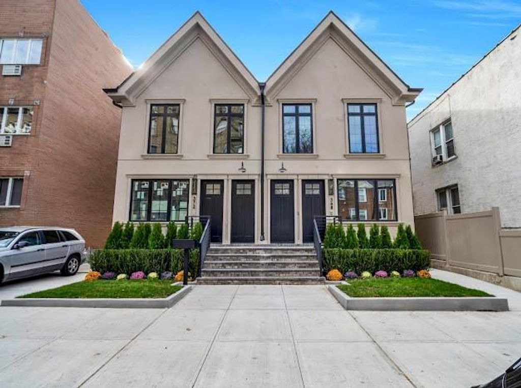 Photo of 372 92nd Street #1B, Brooklyn, NY 11209 (MLS # 497980)