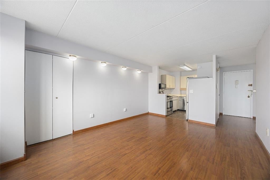 Photo of 300 110th Street #10K, New York, NY 10026 (MLS # 503806)