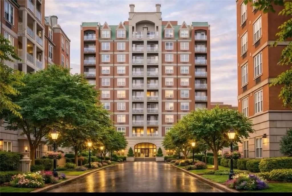 Photo of 45 OCEANA Drive #7E, Brooklyn, NY 11235 (MLS # 501729)