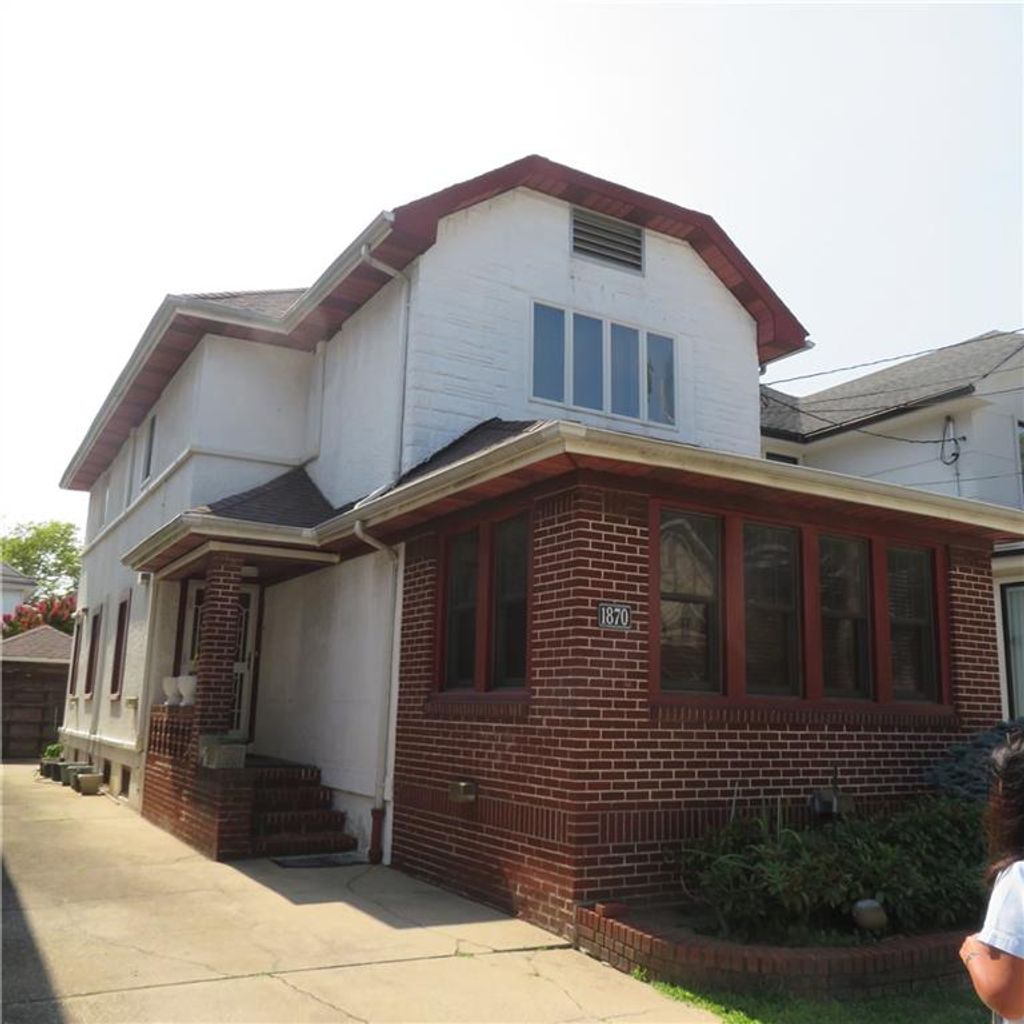 Photo of 1870 27th Street, Brooklyn, NY 11229 (MLS # 494477)