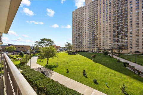 Condo For Sale - 501 Surf Ave Avenue #N1<br/> Brooklyn, NY 11224
