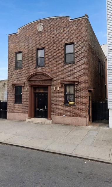 Photo of 176 CANAL Street, Brooklyn, NY 10304 (MLS # 505379)