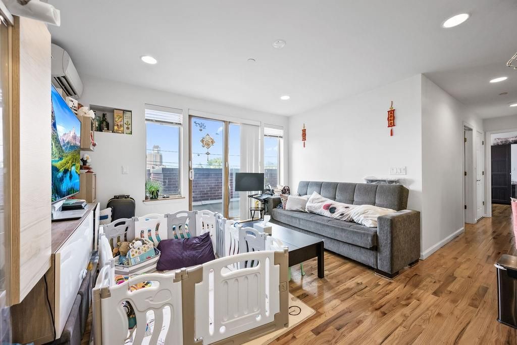 Photo of 8895 26th Avenue #4A, Brooklyn, NY 11214 (MLS # 496443)
