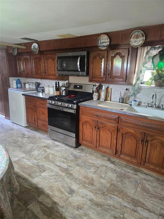 Photo of 1478 Remsen Avenue, Brooklyn, NY 11236 (MLS # 504687)