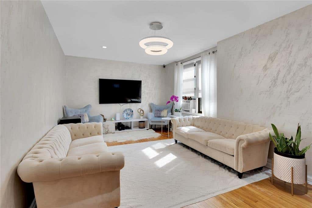 Photo of 9040 Fort Hamilton Parkway #6E, Brooklyn, NY 11209 (MLS # 501794)