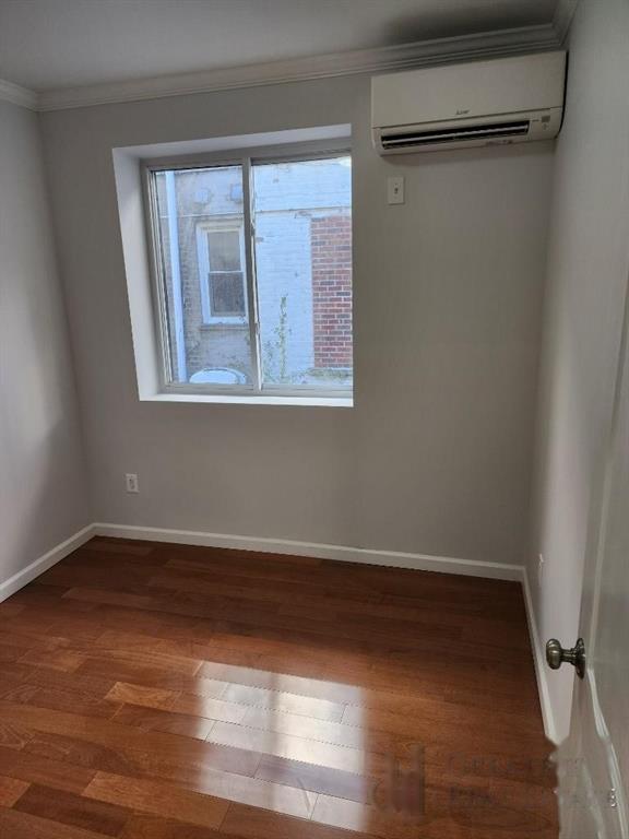 Photo of 101 19th Street #2R, Richmond Hill, NY 11419 (MLS # 505748)