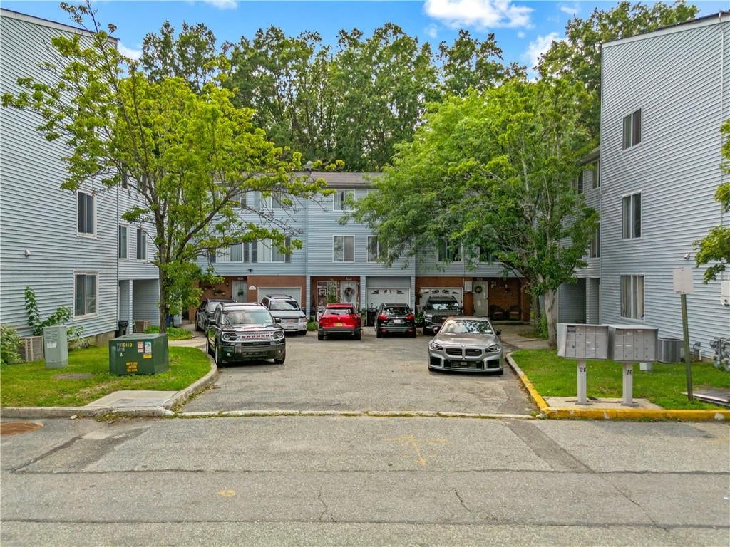 Photo of 638 Ilyssa Way, Brooklyn, NY 10312 (MLS # 503078)