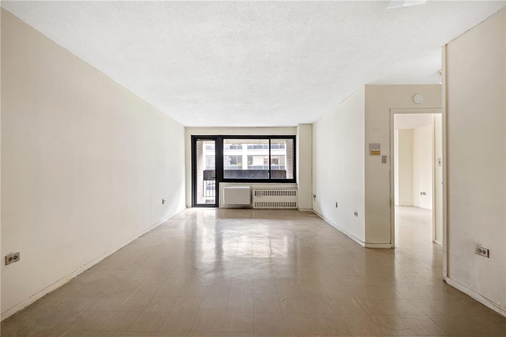 333 Pearl Street #8E, New York, New York image 2