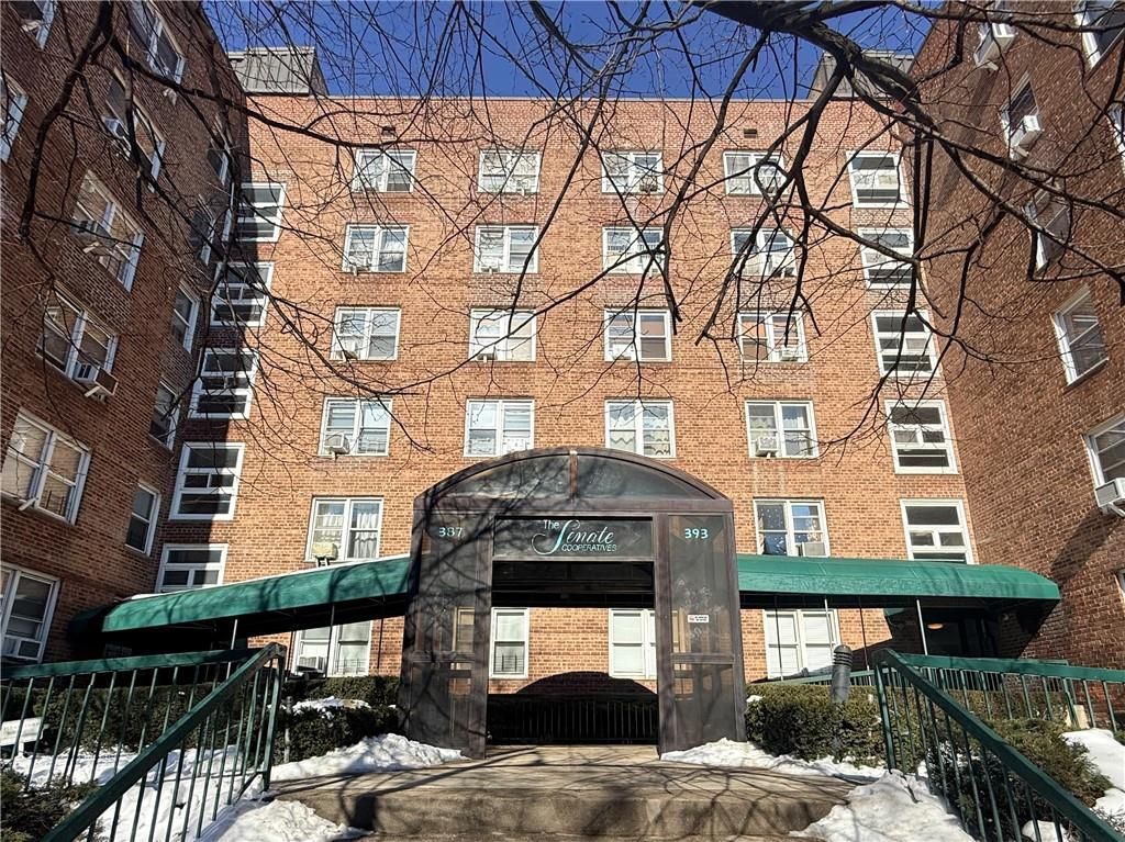 Photo of 393 Avenue S #3H, Brooklyn, NY 11223 (MLS # 498802)