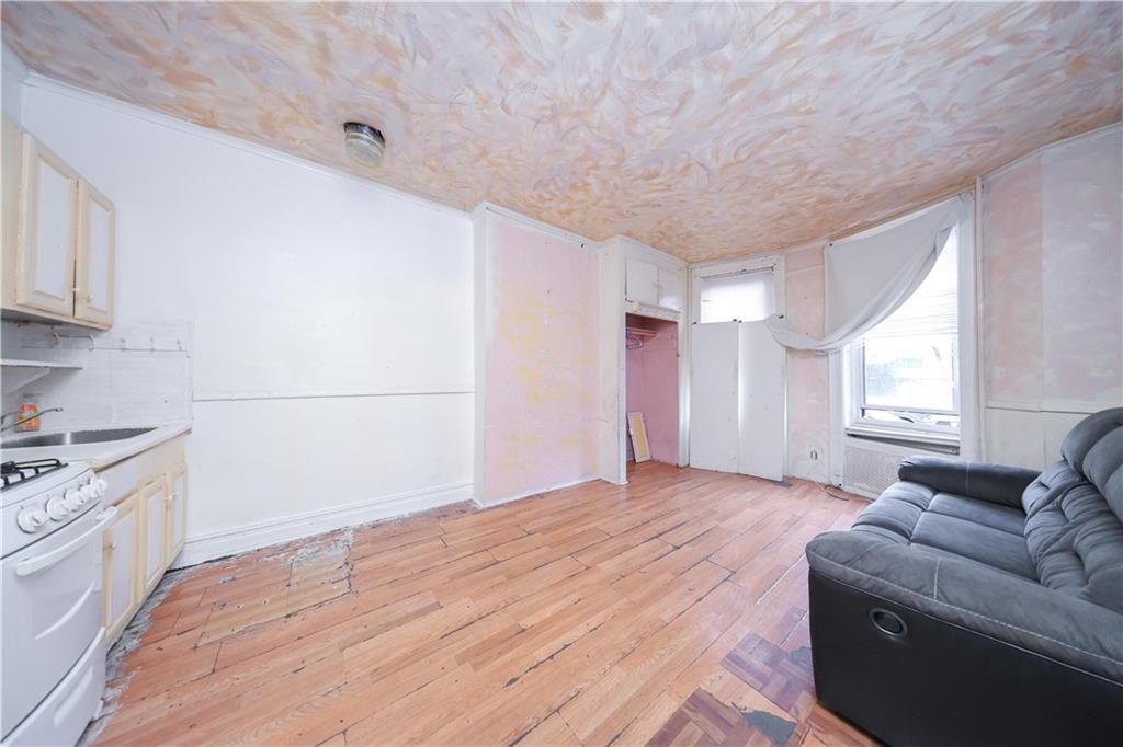 Photo of 474 Bay Ridge Avenue, Brooklyn, NY 11220 (MLS # 496354)