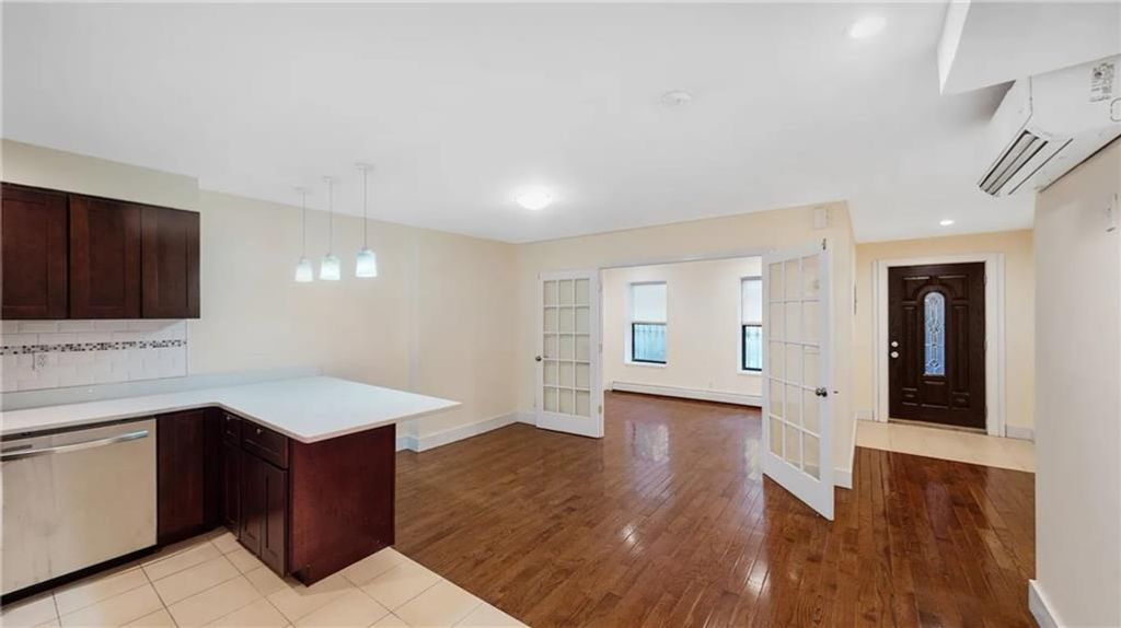 Photo of Withheld Withheld Street #1, Brooklyn, NY 11221 (MLS # 497374)