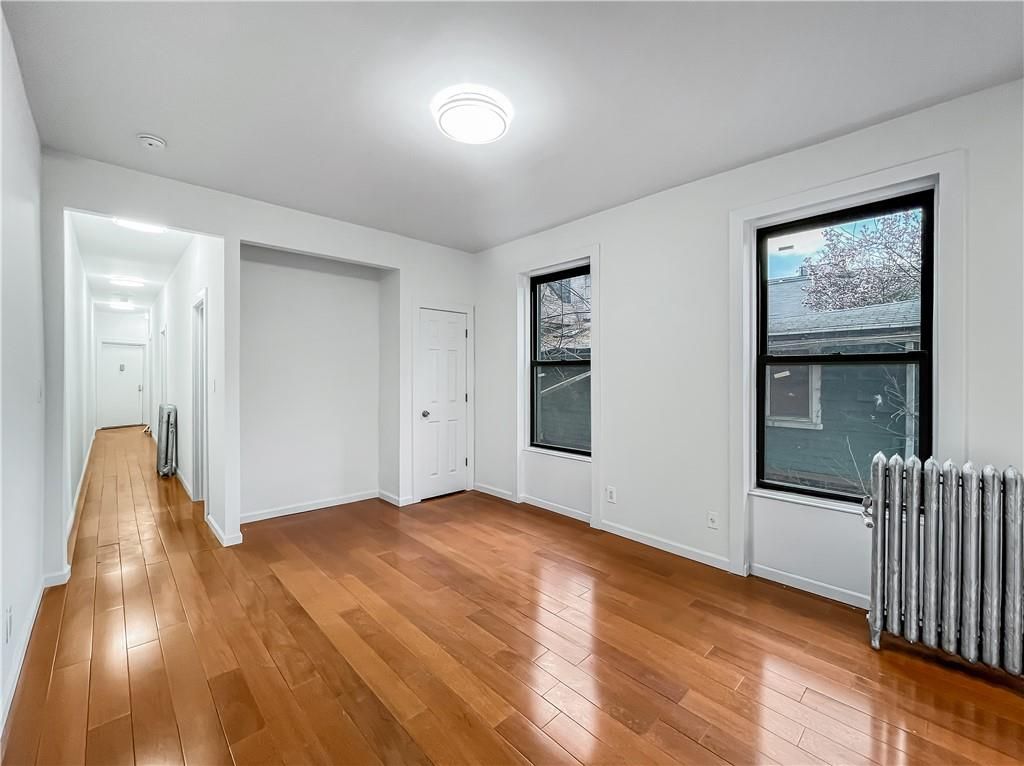 Photo of 42 Hawthorne Street #2L, Brooklyn, NY 11225 (MLS # 500985)