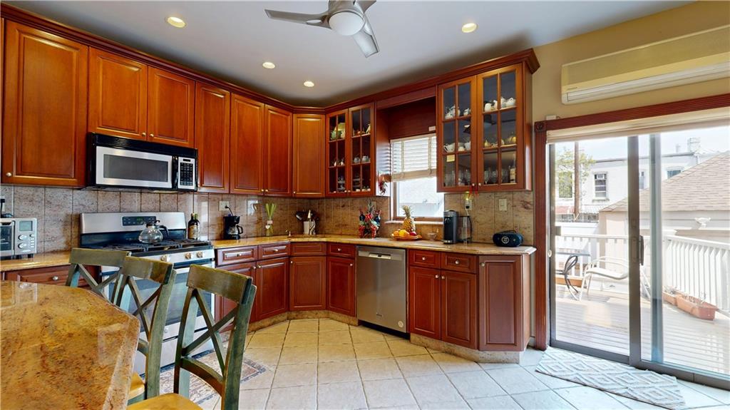 949 72nd Street, Brooklyn, New York image 14