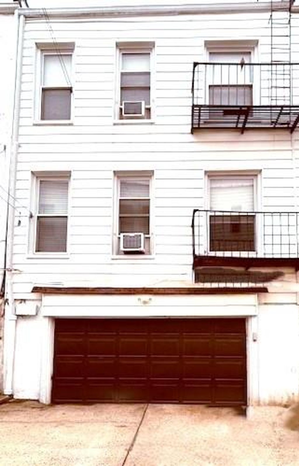 Photo of 26 Parrott Place, Brooklyn, NY 11228 (MLS # 499422)