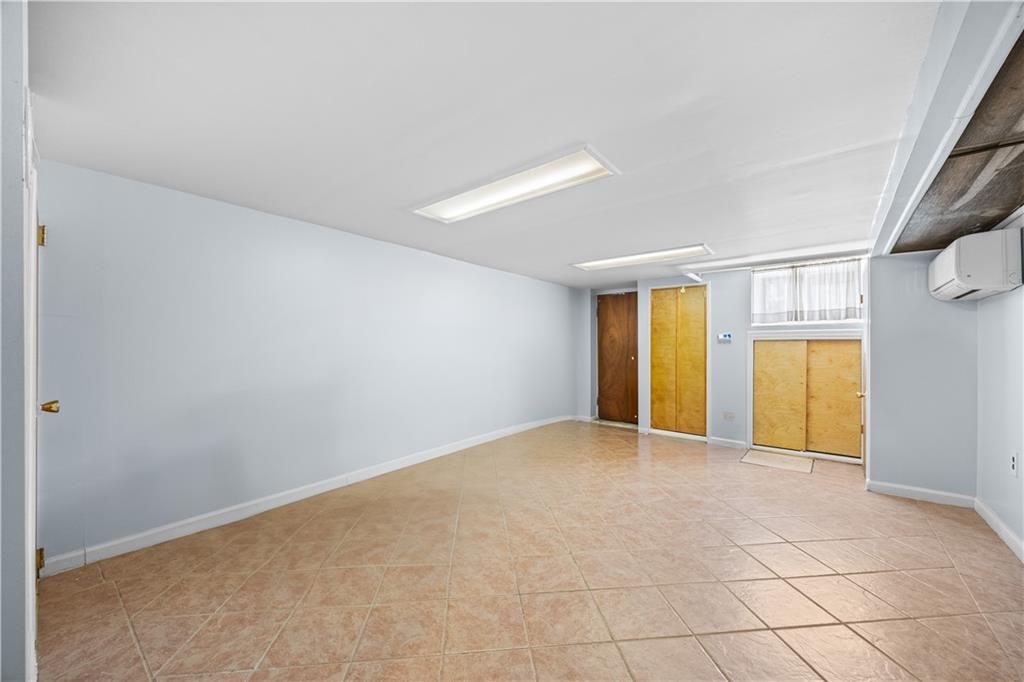 439 Marine Avenue, Brooklyn, New York image 18