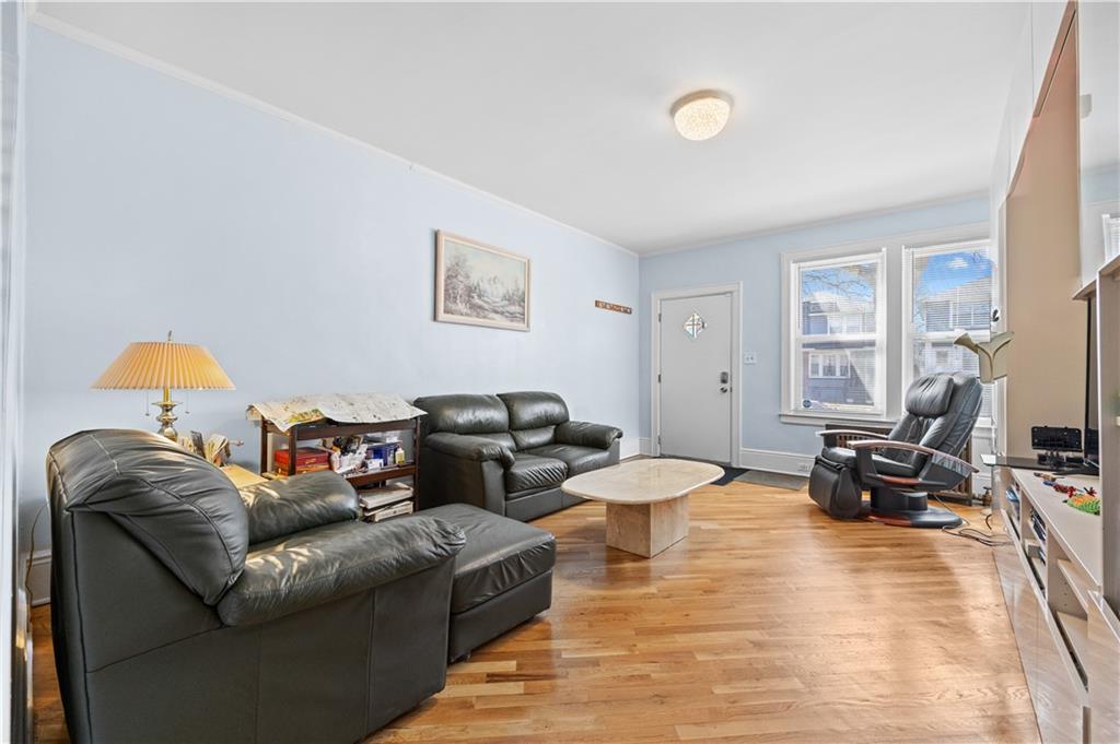 439 Marine Avenue, Brooklyn, New York image 4