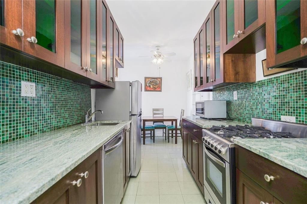 Photo of 3100 Brighton 3rd Street #6J, Brooklyn, NY 11235 (MLS # 498777)