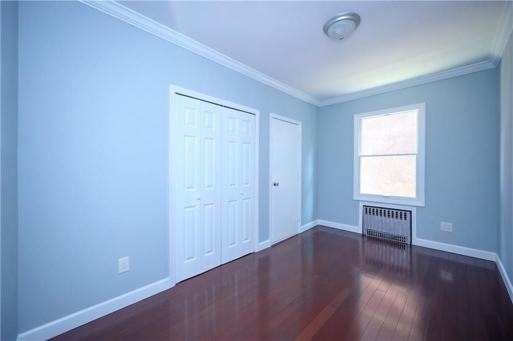 Photo of 11 Brighton 10th Path, Brooklyn, NY 11235 (MLS # 497666)