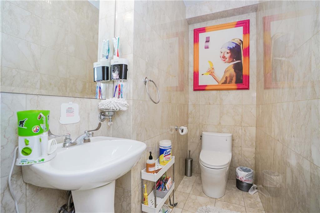 2314 National Drive, Brooklyn, New York image 32