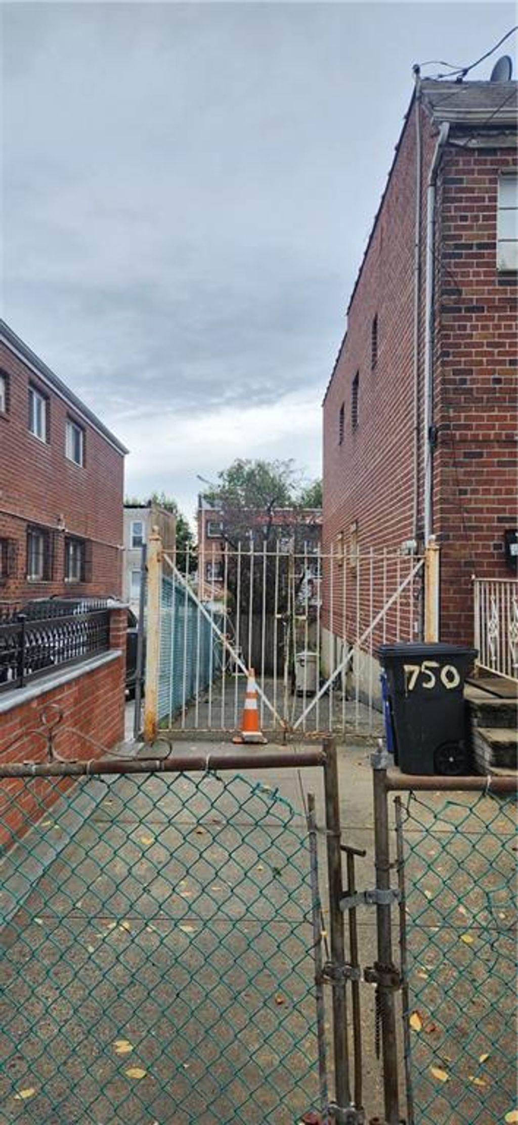Photo of 750 Warwick Street, Brooklyn, NY 11207 (MLS # 491048)