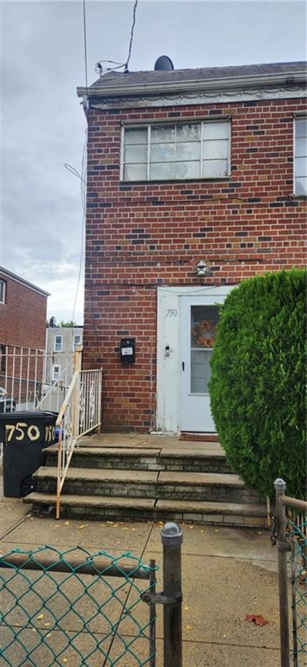 Photo of 750 Warwick Street, Brooklyn, NY 11207 (MLS # 491048)