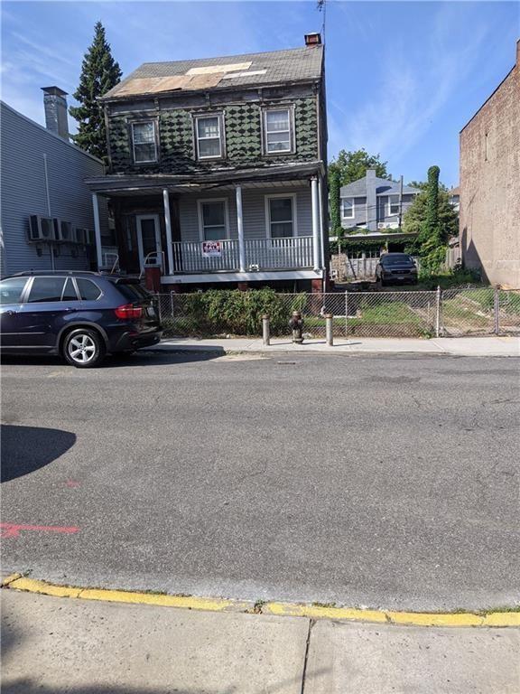 423 99th Street, Brooklyn, New York image 2
