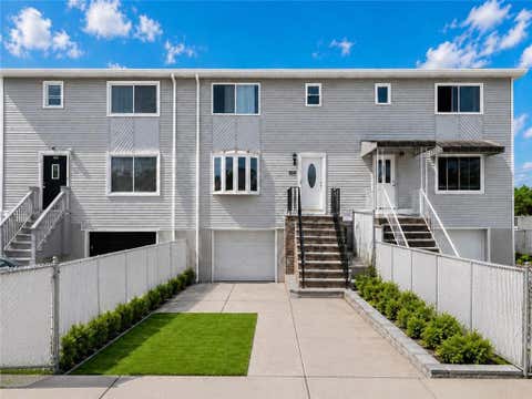 Homes For Sale - 998 Olympia Boulevard<br/> Beaufort County, Staten  Island, SC 10306