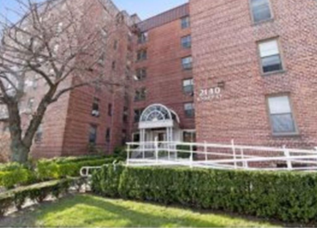 Photo of 2140 Knapp Street #3E, Brooklyn, NY 11229 (MLS # 484470)