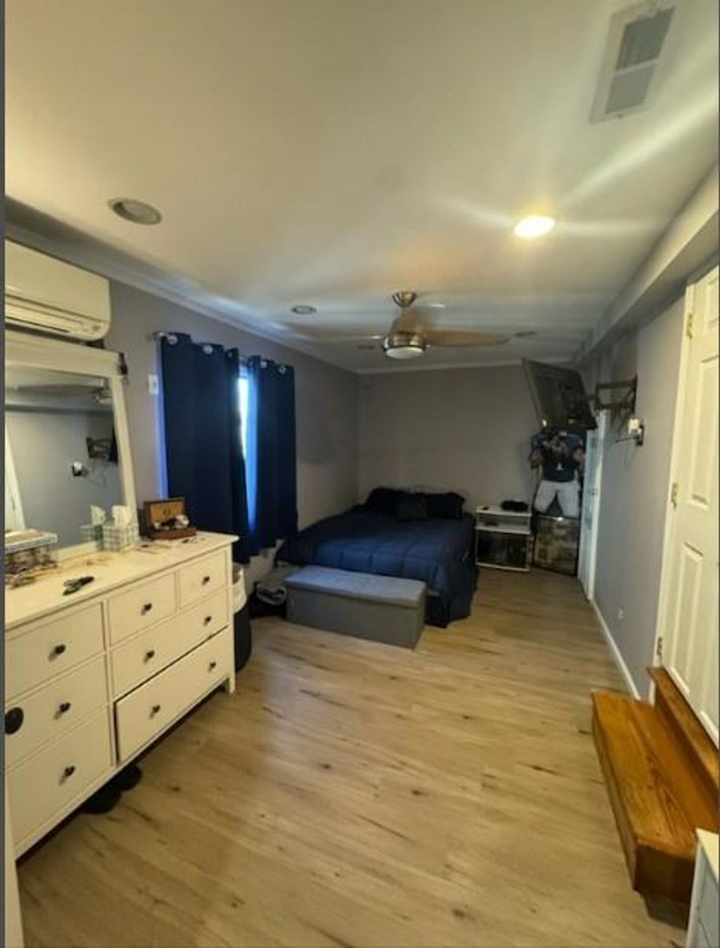 Photo of 352 Grantwood Avenue, Staten Island, NY 10312 (MLS # 496229)