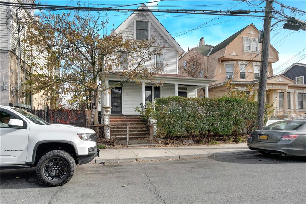192 Beach 91st Street, Rockaway Beach, New York image 28
