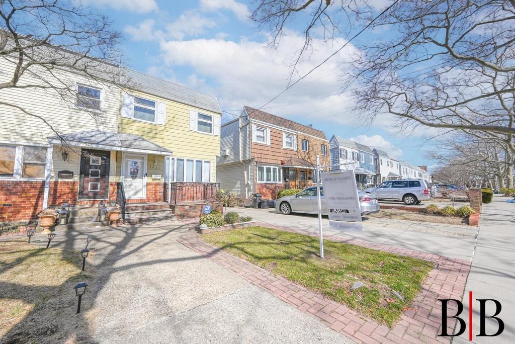 2660 63rd Street, Brooklyn, New York image 2