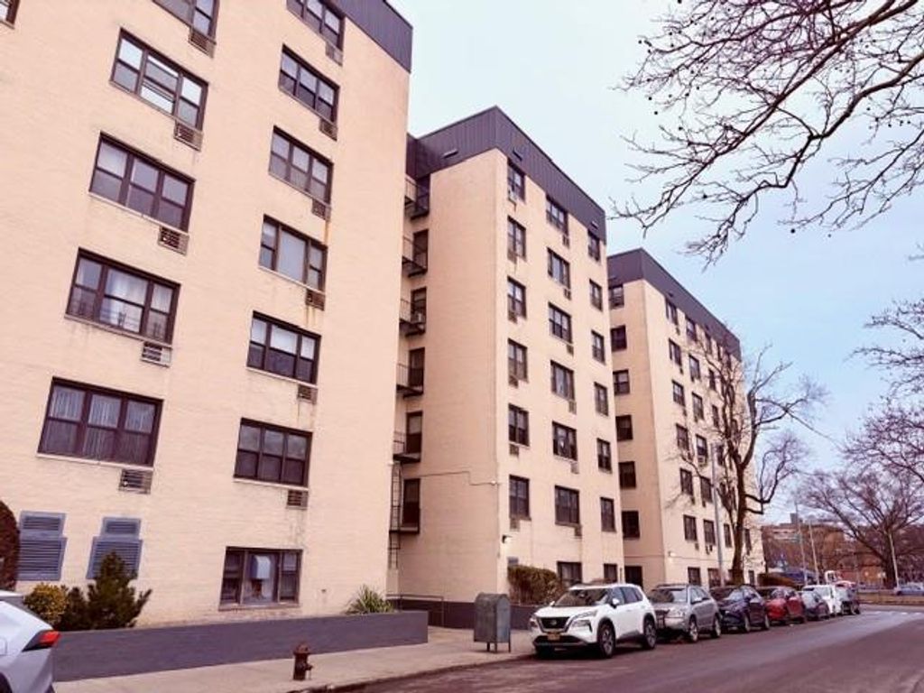 Photo of 3855 Shore Parkway #3M, Brooklyn, NY 11235 (MLS # 493002)
