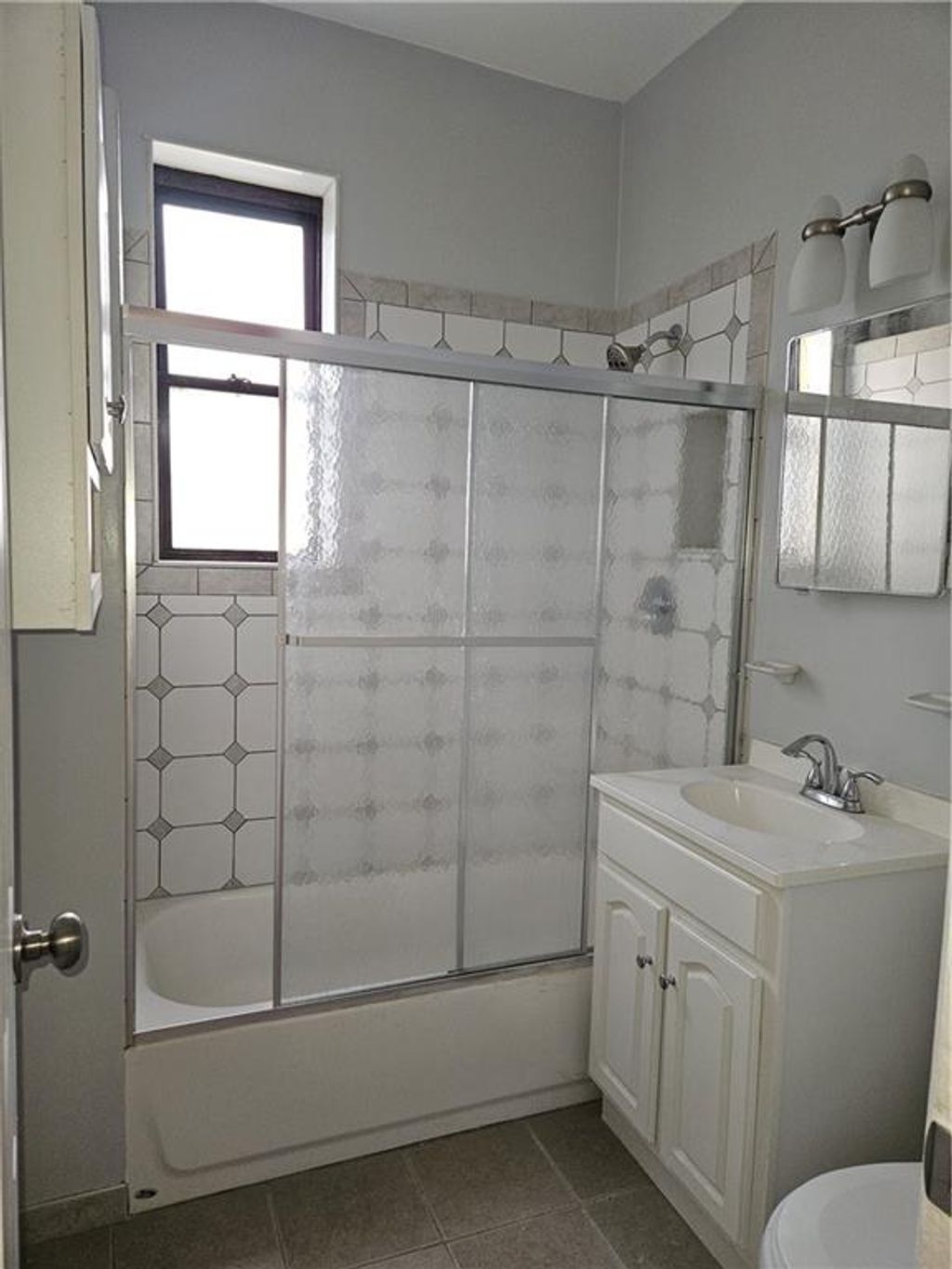 Photo of 596 Wyona Street, Brooklyn, NY 11207 (MLS # 500152)