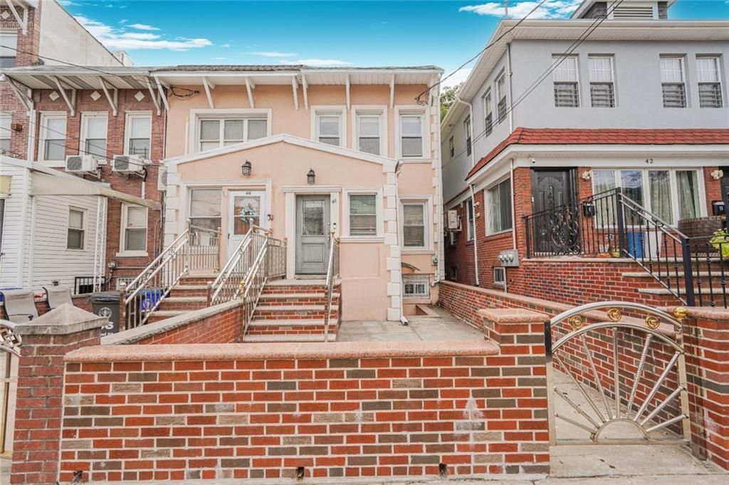 Photo of 44 72nd Street, Brooklyn, NY 11209 (MLS # 498667)