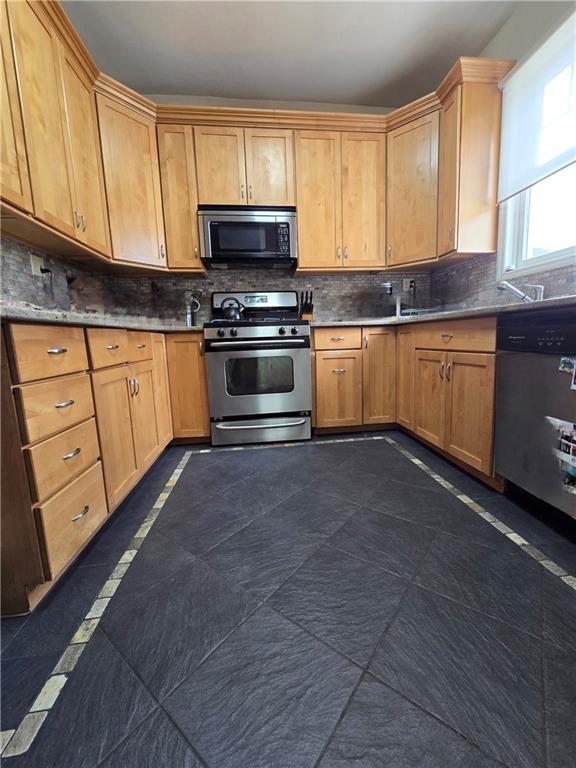 1440 3rd Street, Brooklyn, New York image 5