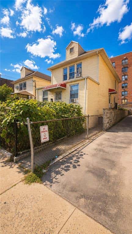 Photo of 62 Bay 35th Street, Brooklyn, NY 11214 (MLS # 503871)