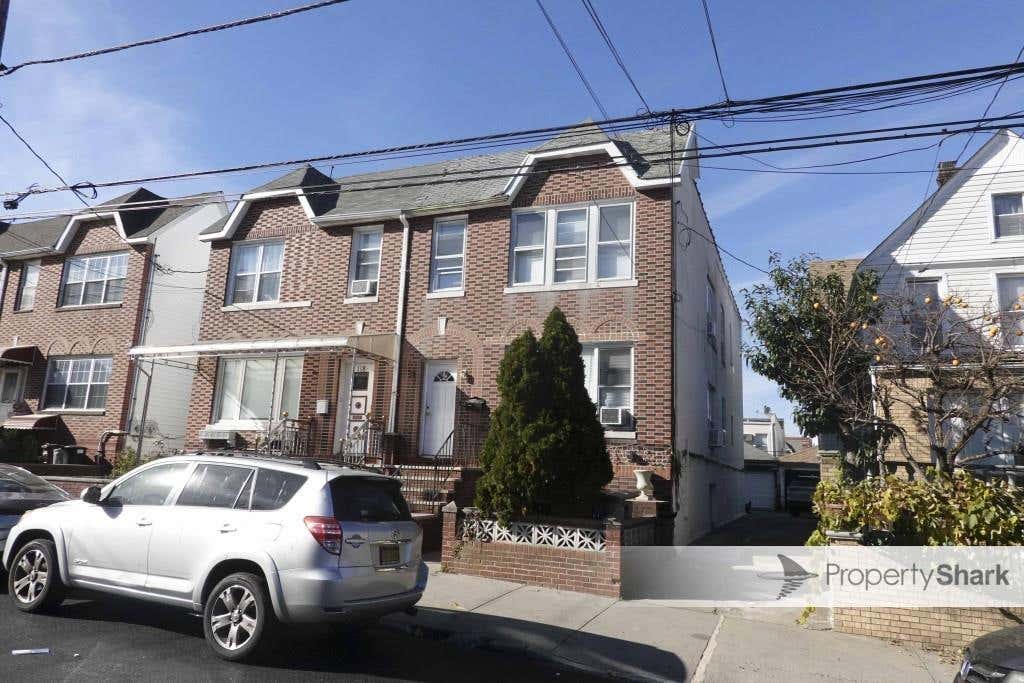 Photo of 116 Bay 10th Street, Brooklyn, NY 11228 (MLS # 503419)