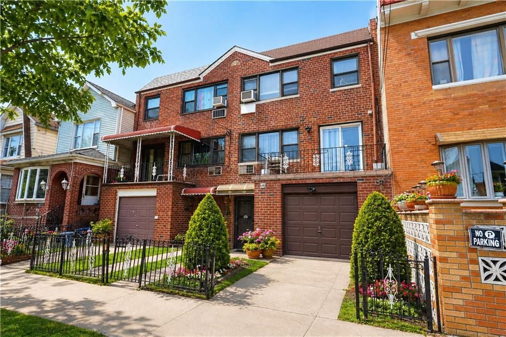 Photo of 952 Albany Avenue, Brooklyn, NY 11203 (MLS # 500957)