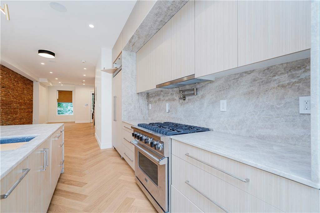 641A Baltic Street, Brooklyn, New York image 5
