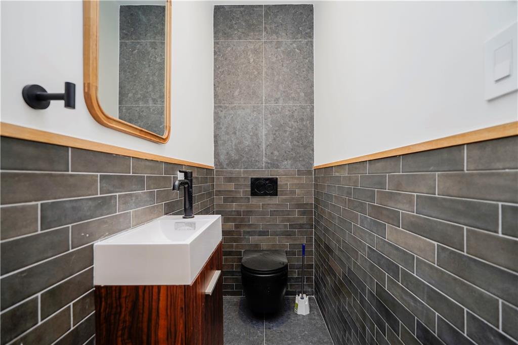 641A Baltic Street, Brooklyn, New York image 6